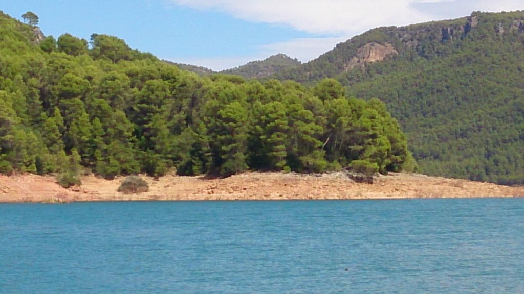 Alojamiento Turistico El Pantano De Cazorla Coto Rios Exterior photo